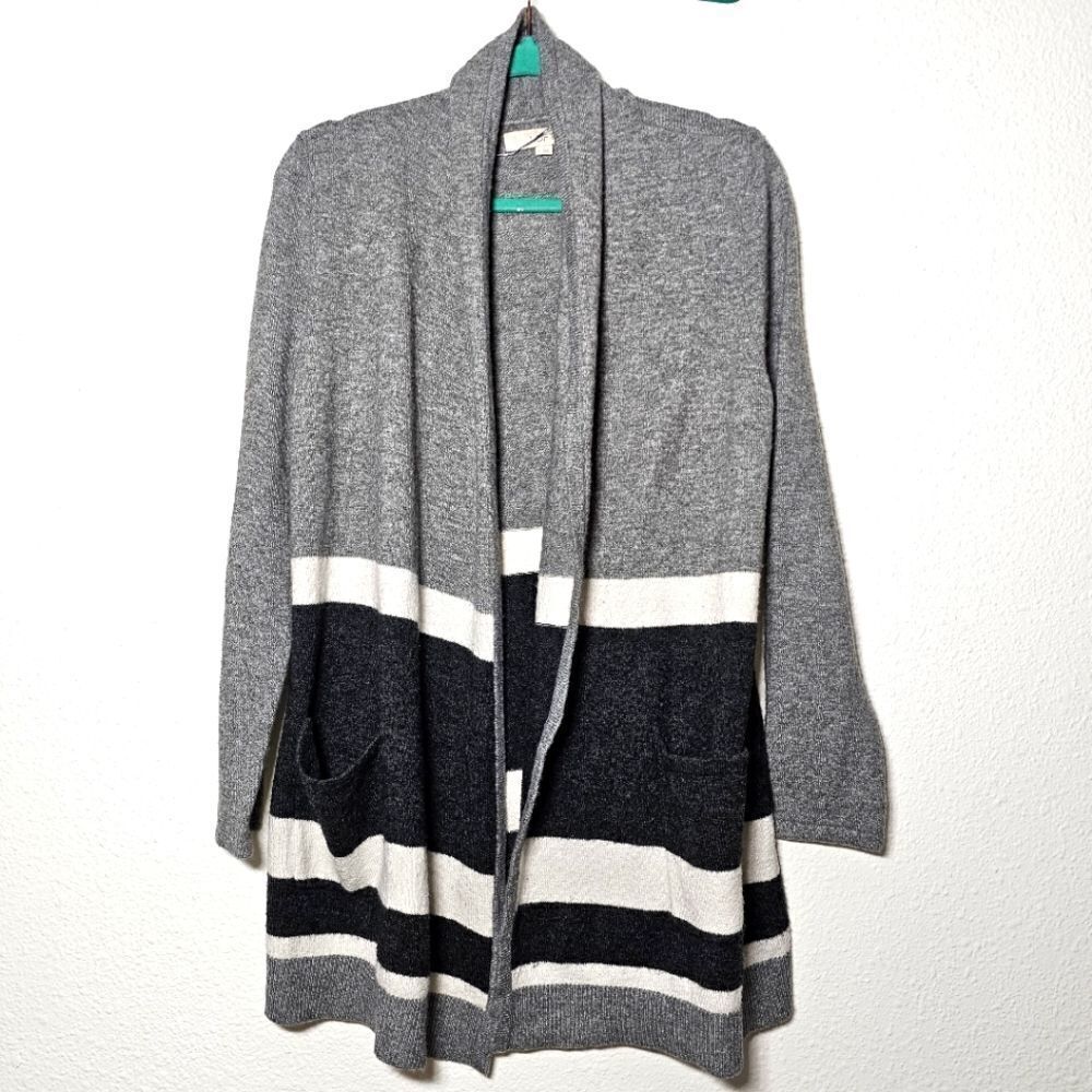 Loft small gray, black and white warm ultra soft long sleeve cardigan mid length